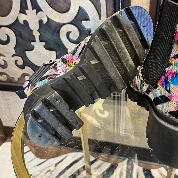 Betsey Johson Rowann black multi boots - Picture 8 of 9